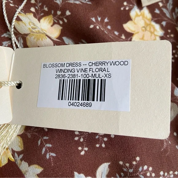 $498 Dôen Blossom Dress Cherrywood Winding Vine Floral - Picture 11 of 12